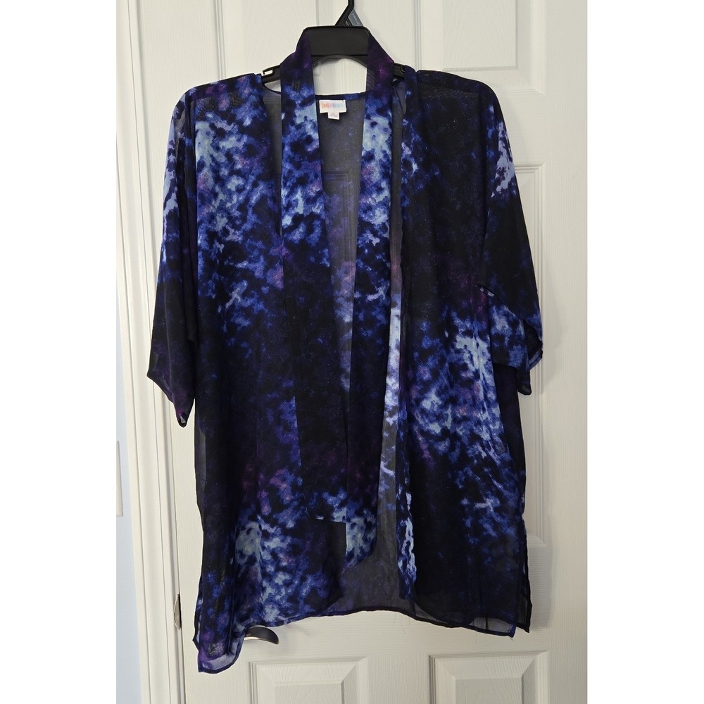 LuLa Roe Womans See‎ Throught Coverup Size Medium Short Sleeves.